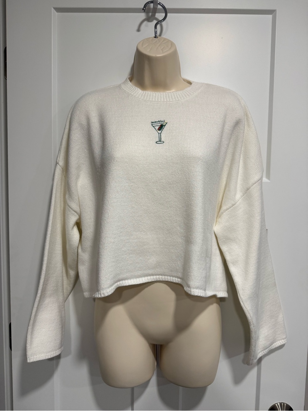 Moon & Madison Ivory Martini Embroidered Knit Sweater Size S 🍸